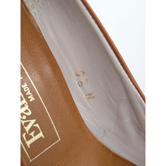 Evan Picone Vtg Spain Leather Tan Pointed Toe Kitten Pumps Heels Size 7.5 N - Picture 5 of 10